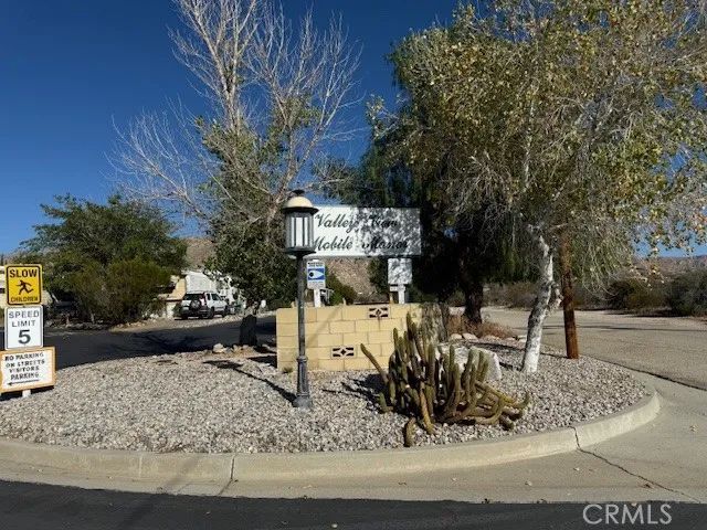 10888 West 45, Morongo Valley, CA 92256