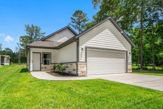 912 Sunny Drive, Livingston, TX 77351