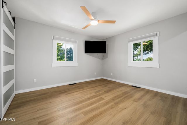 164 Carden Drive, Elizabethton, TN 37643