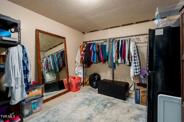164 Carden Drive, Elizabethton, TN 37643