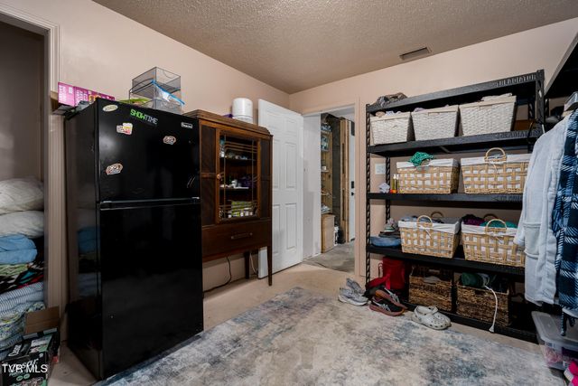 164 Carden Drive, Elizabethton, TN 37643