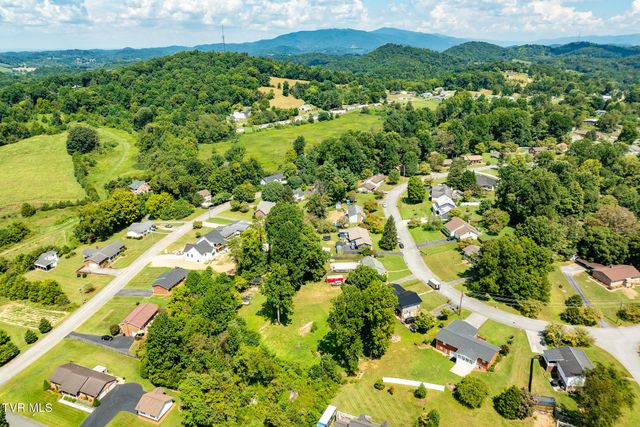 164 Carden Drive, Elizabethton, TN 37643