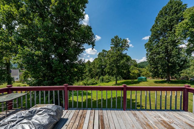 164 Carden Drive, Elizabethton, TN 37643