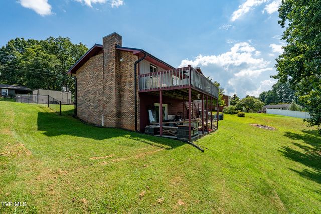 164 Carden Drive, Elizabethton, TN 37643