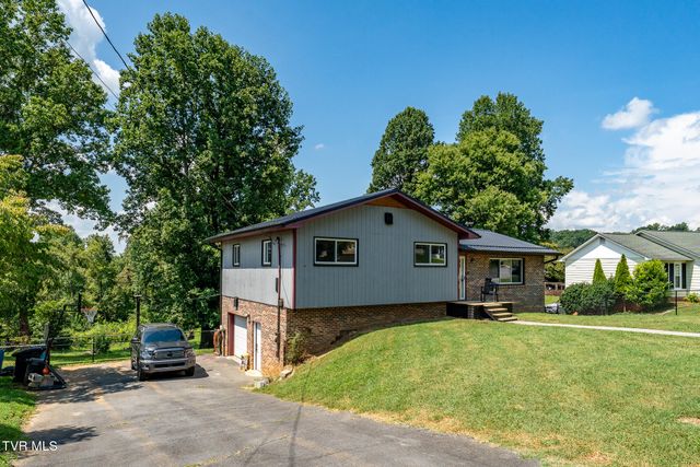 164 Carden Drive, Elizabethton, TN 37643
