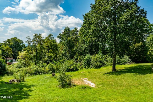 164 Carden Drive, Elizabethton, TN 37643