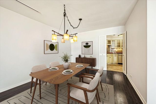 6033 N Sheridan Road 43H, Chicago, IL 60660