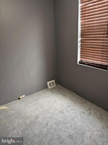 2609 S BEULAH ST, Philadelphia, PA 19148