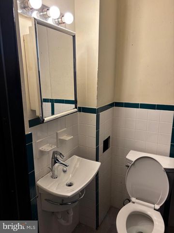 2609 S BEULAH ST, Philadelphia, PA 19148