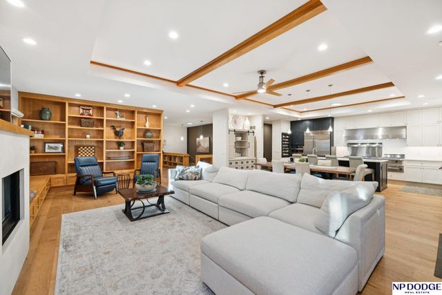 6345 Black Forest Drive, Lincoln, NE 68516