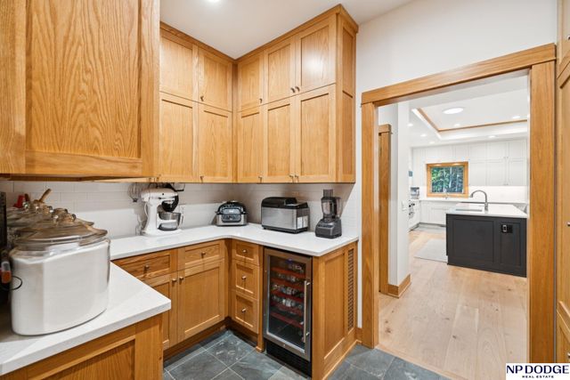 6345 Black Forest Drive, Lincoln, NE 68516