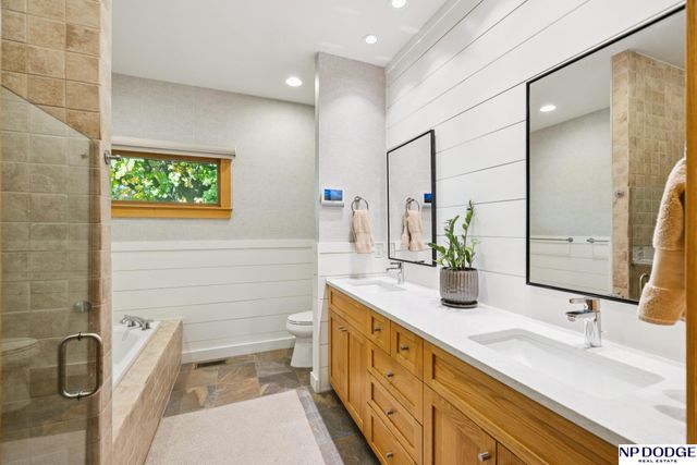 6345 Black Forest Drive, Lincoln, NE 68516