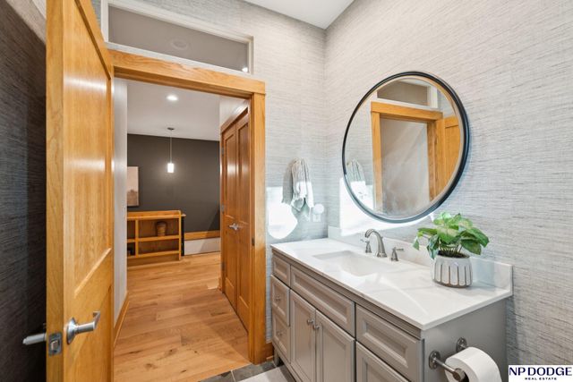 6345 Black Forest Drive, Lincoln, NE 68516