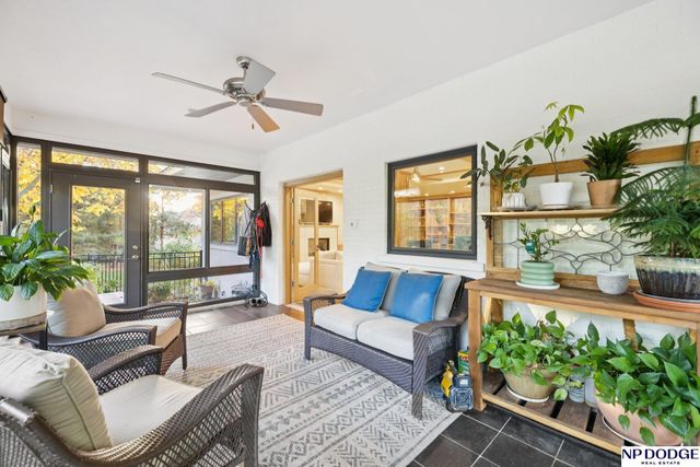 6345 Black Forest Drive, Lincoln, NE 68516