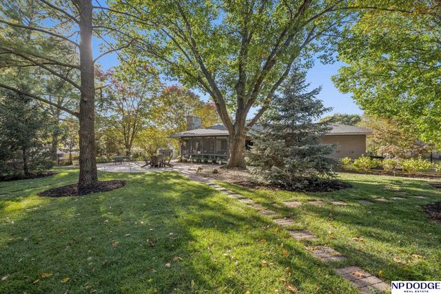 6345 Black Forest Drive, Lincoln, NE 68516