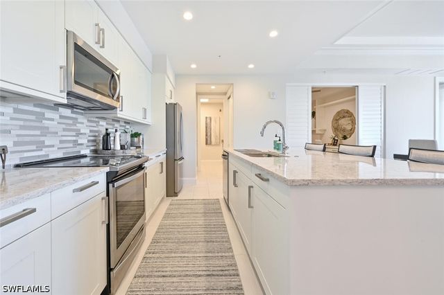 1111 Central Avenue 303, Naples, FL 34102