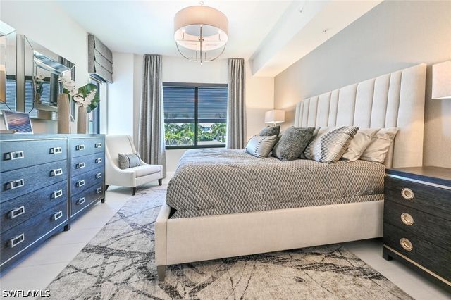 1111 Central Avenue 303, Naples, FL 34102