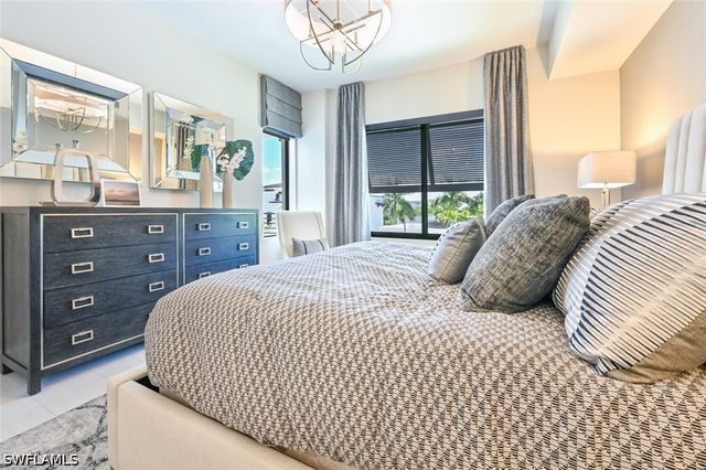 1111 Central Avenue 303, Naples, FL 34102