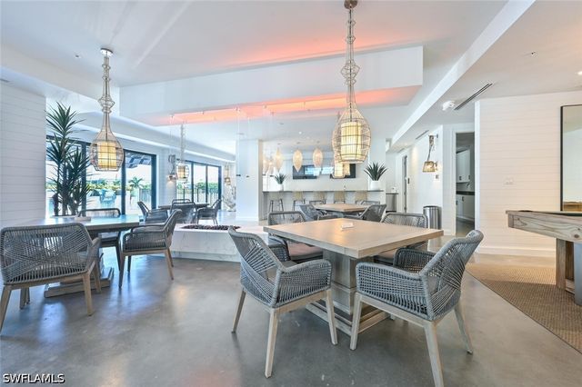 1111 Central Avenue 303, Naples, FL 34102