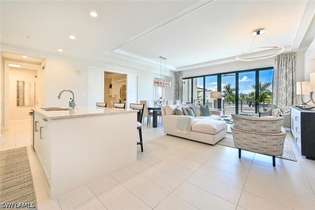 1111 Central Avenue 303, Naples, FL 34102