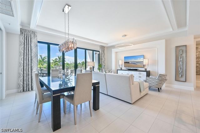 1111 Central Avenue 303, Naples, FL 34102