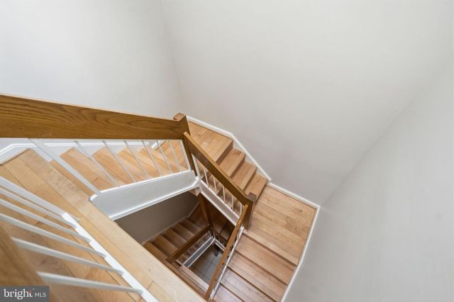 2017 WETHERSFIELD CT, Reston, VA 20191