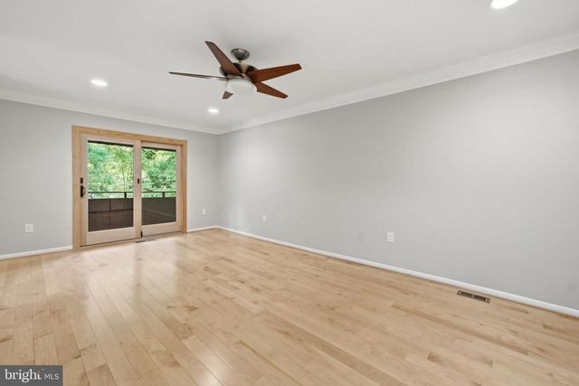 2017 WETHERSFIELD CT, Reston, VA 20191