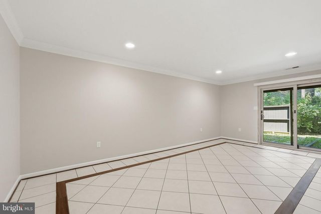 2017 WETHERSFIELD CT, Reston, VA 20191