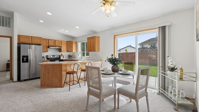 2621 Eton Ln, Cheney, WA 99004