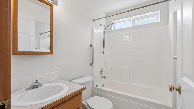 2621 Eton Ln, Cheney, WA 99004