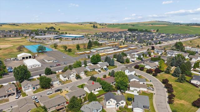 2621 Eton Ln, Cheney, WA 99004