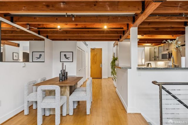 2501 Harrison Street 2, San Francisco, CA 94110