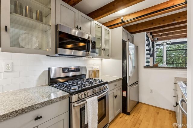 2501 Harrison Street 2, San Francisco, CA 94110