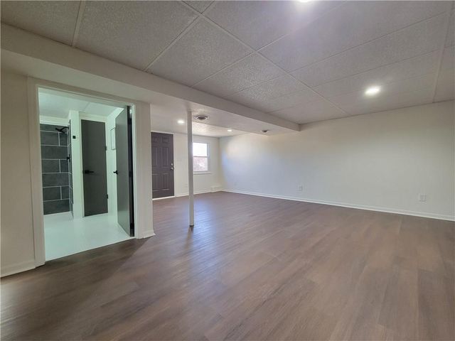 5420 E 97th Street, Kansas City, MO 64137