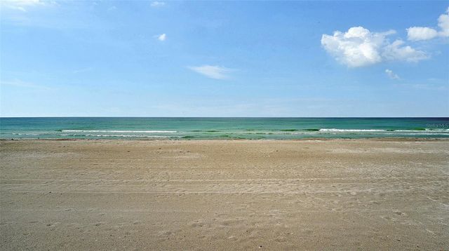 3453 GULF OF MEXICO DRIVE 200, Longboat Key, FL 34228