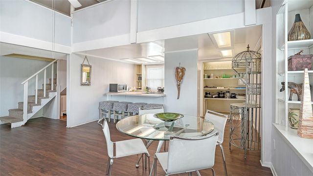3453 GULF OF MEXICO DRIVE 200, Longboat Key, FL 34228