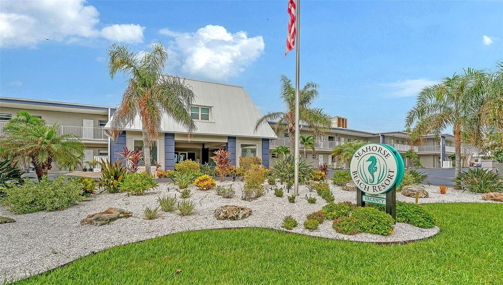 3453 GULF OF MEXICO DRIVE 200, Longboat Key, FL 34228