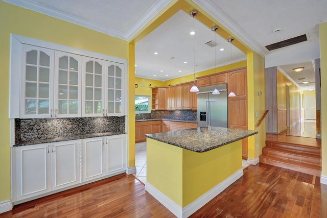 2001 Intracoastal Drive, Fort Lauderdale, FL 33305