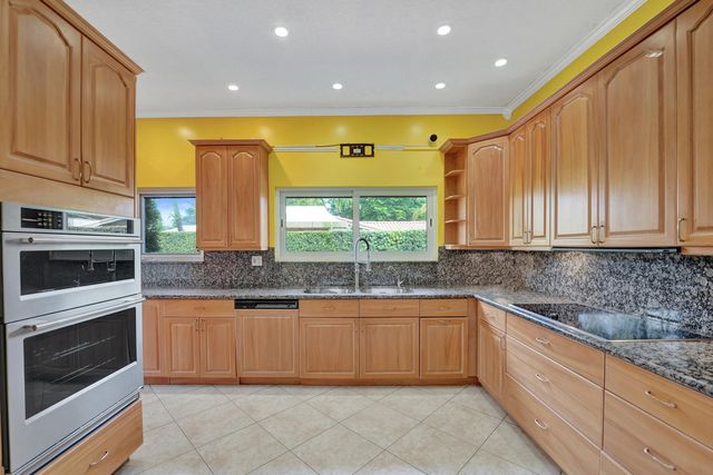 2001 Intracoastal Drive, Fort Lauderdale, FL 33305