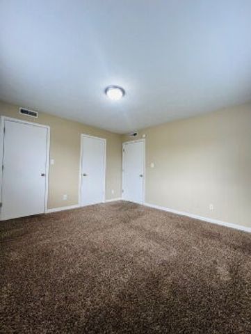 3854 Northeast Dr Apt D, Clarksville, TN 37040