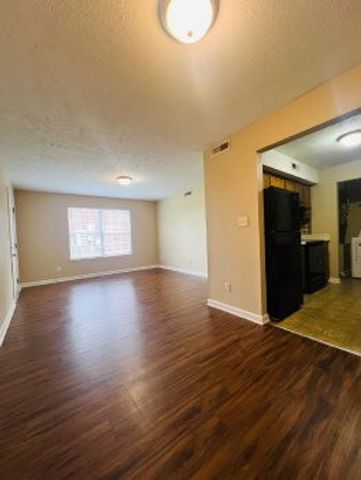 3854 Northeast Dr Apt D, Clarksville, TN 37040