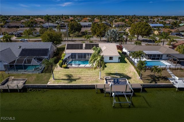 5019 Skyline BLVD, Cape Coral, FL 33914