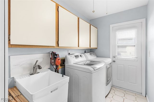 5019 Skyline BLVD, Cape Coral, FL 33914