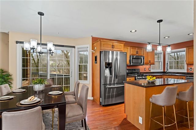 699 Surfside Drive, Plum Boro, PA 15239