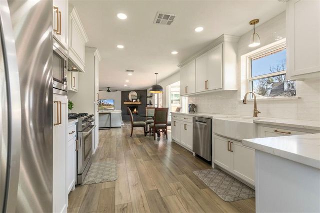 1405 Cherry Laurel Drive, Norman, OK 73072