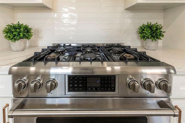 1405 Cherry Laurel Drive, Norman, OK 73072