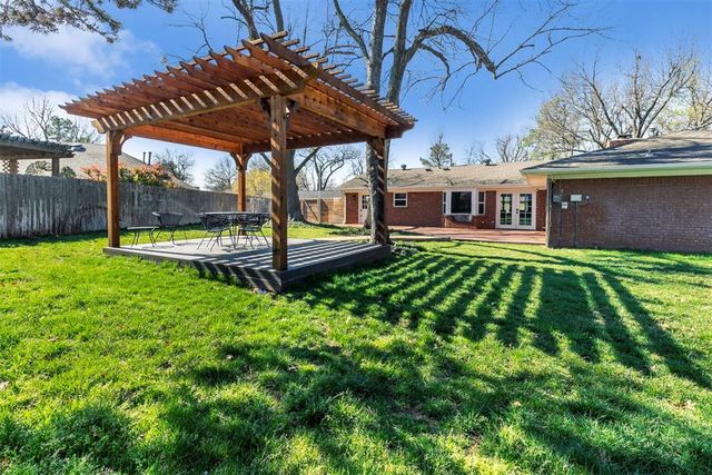 1405 Cherry Laurel Drive, Norman, OK 73072