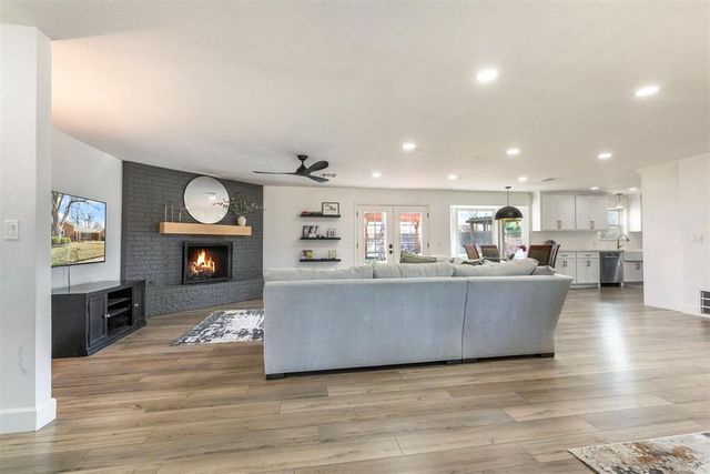 1405 Cherry Laurel Drive, Norman, OK 73072