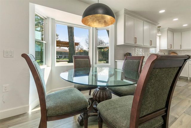 1405 Cherry Laurel Drive, Norman, OK 73072