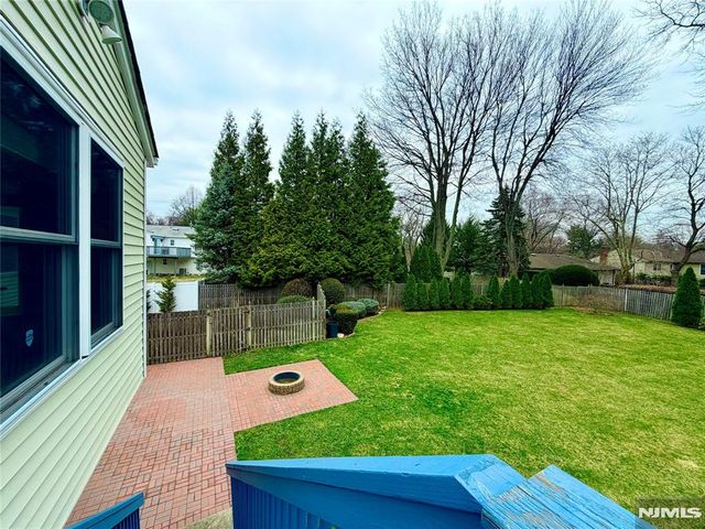 249 Pascack Road, Paramus, NJ 07652